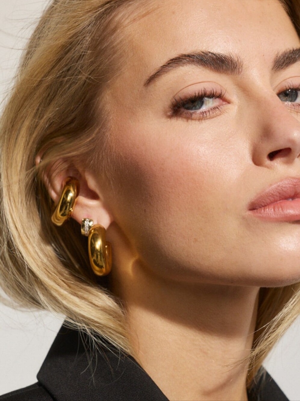 luv aj The NOEMI ear cuff set Gold
